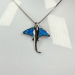 Vintage Boho Manta Ray Necklace